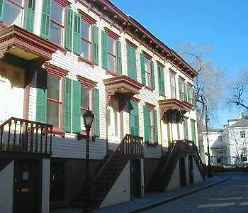 Michaelny Hotel